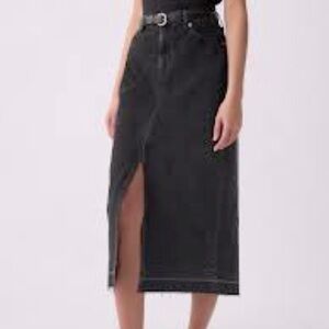 GAP  Black  Denim  Raw Hem Midi Skirt Size 32/14
